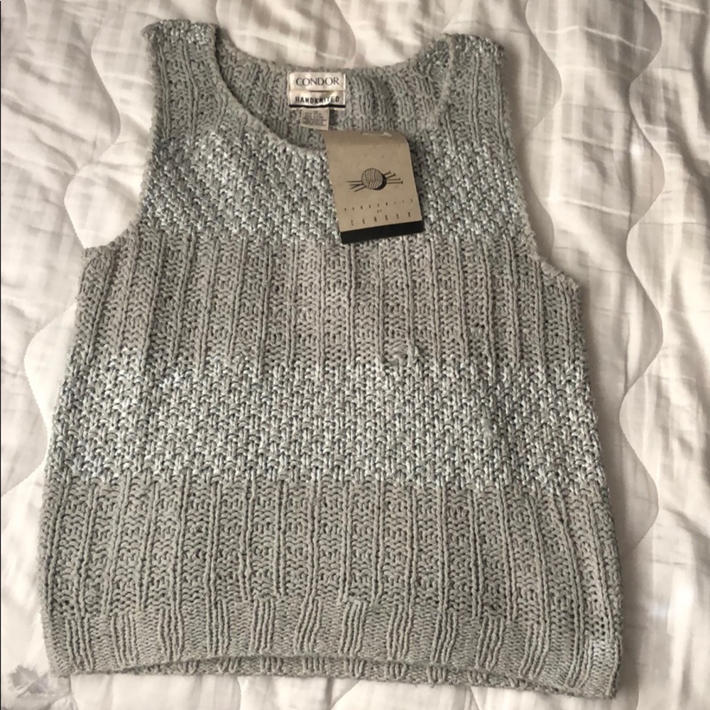 Woman’s CONDOR medium Sweater BRAND NEW